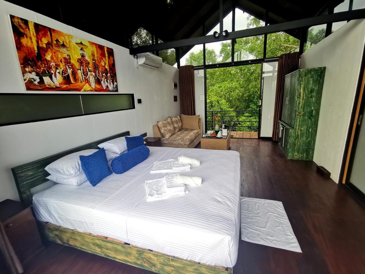 Nature Cabanas & Floating Restaurant Galle Exteriör bild