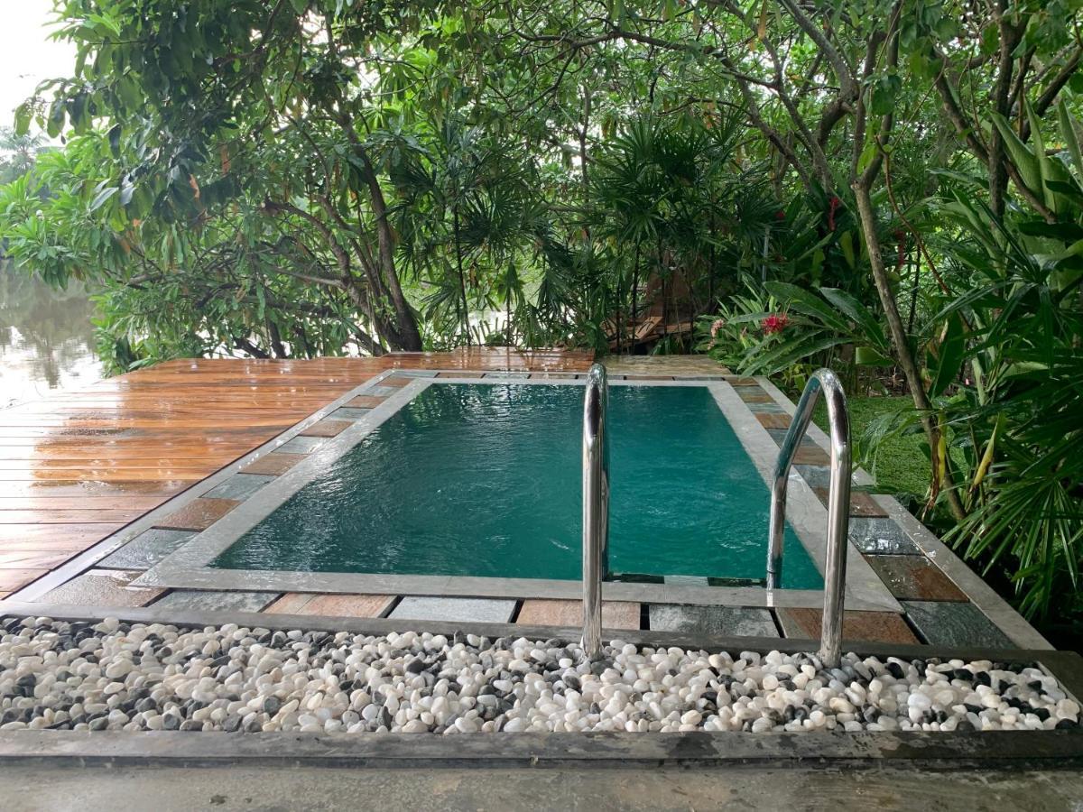 Nature Cabanas & Floating Restaurant Galle Exteriör bild